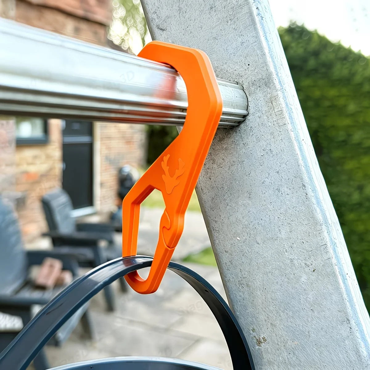 Household Hooks, Hooks on Ladders for Easy Placement of Maintenance Tools, Hooks on Wall Paint Ladders.